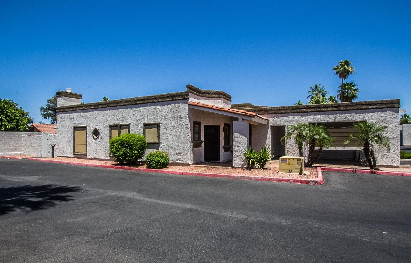 Effortless Scottsdale Living at an affordable price – photo 3