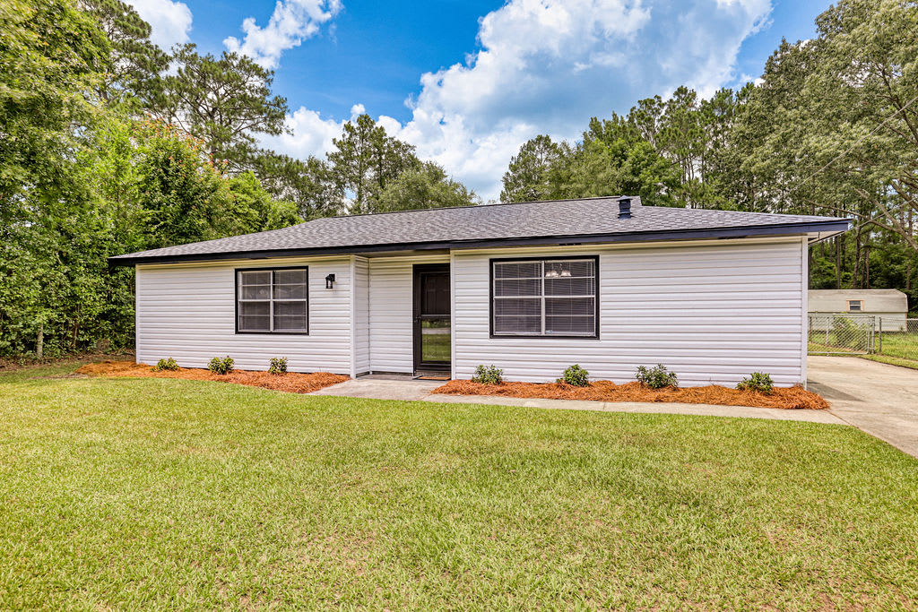710 Fleming Rd – photo 2