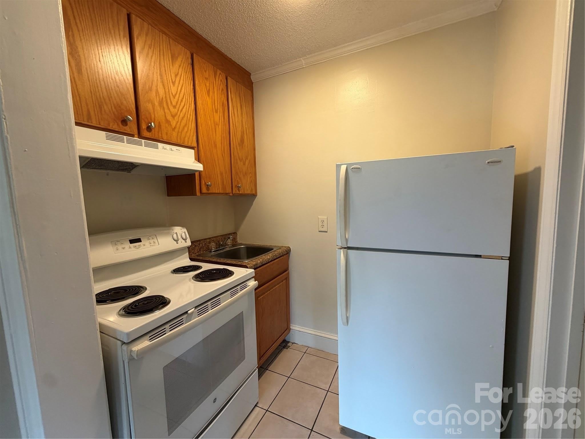 908 W Front Street – photo 4