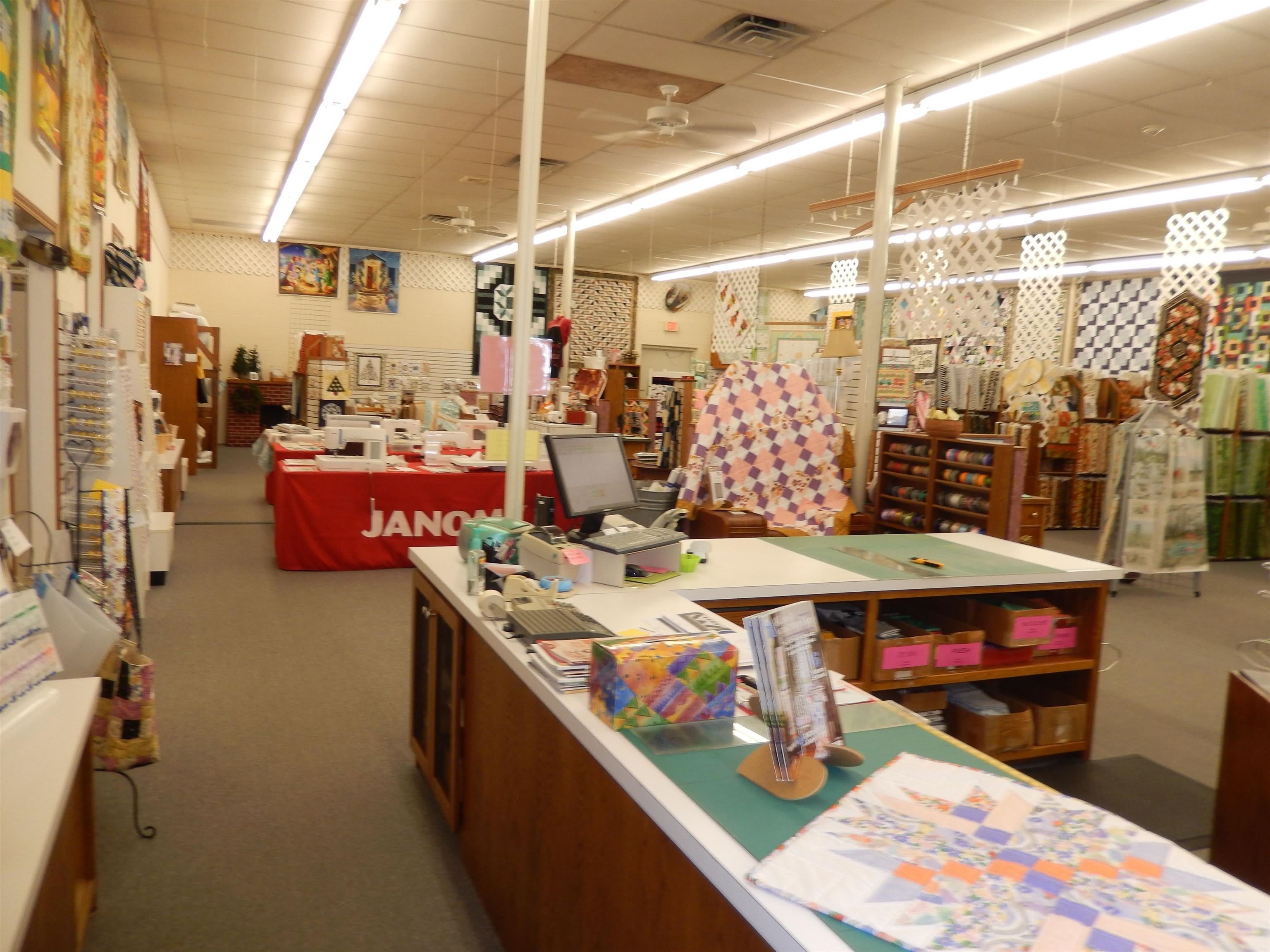 2520 Vine Street – photo 4