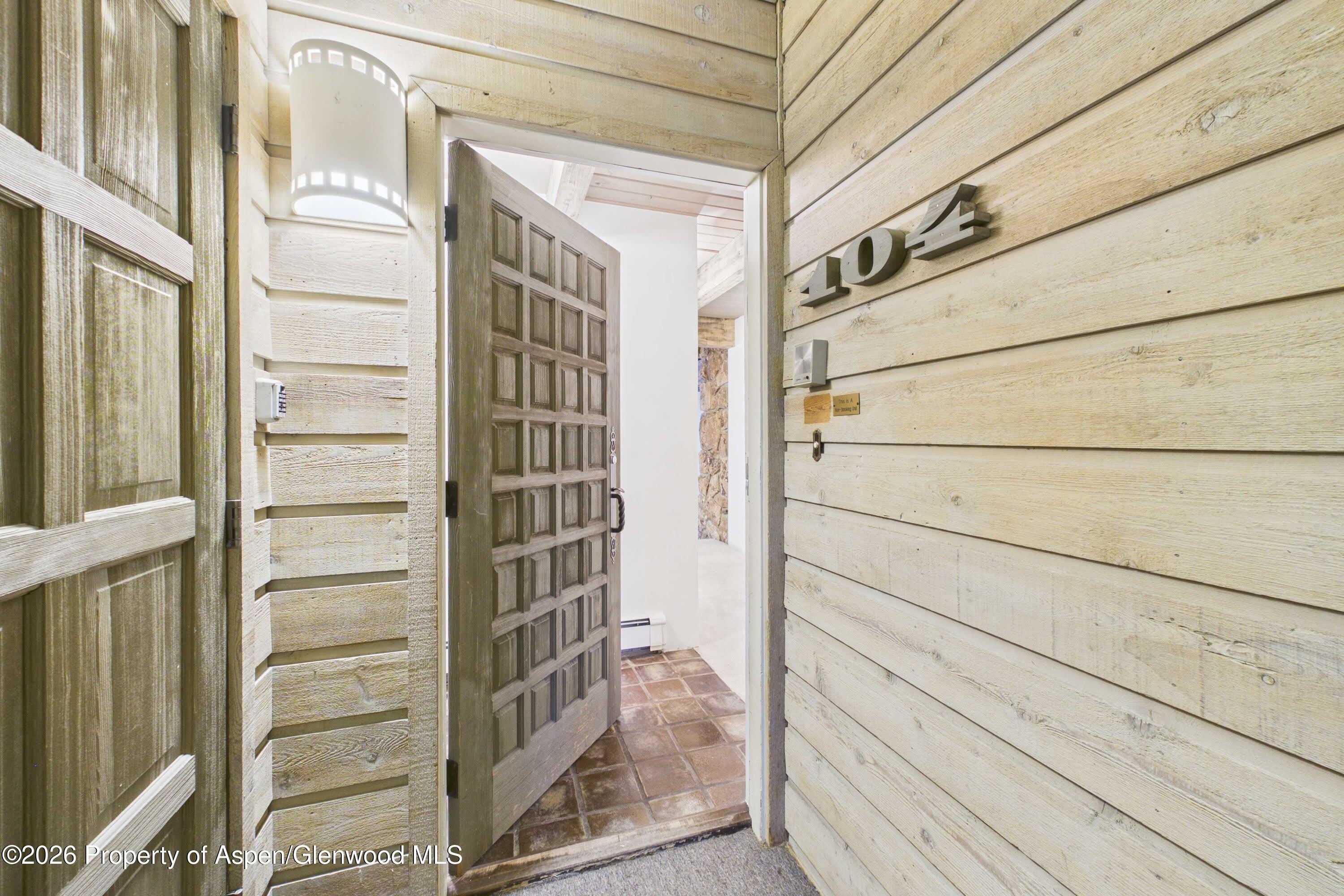 651 S Monarch Street – photo 3