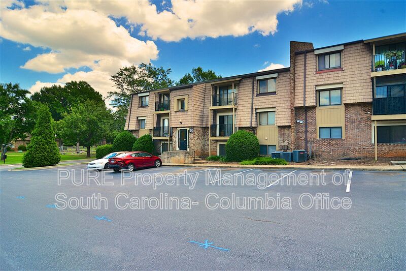 1002 Old Manor Rd – photo 3