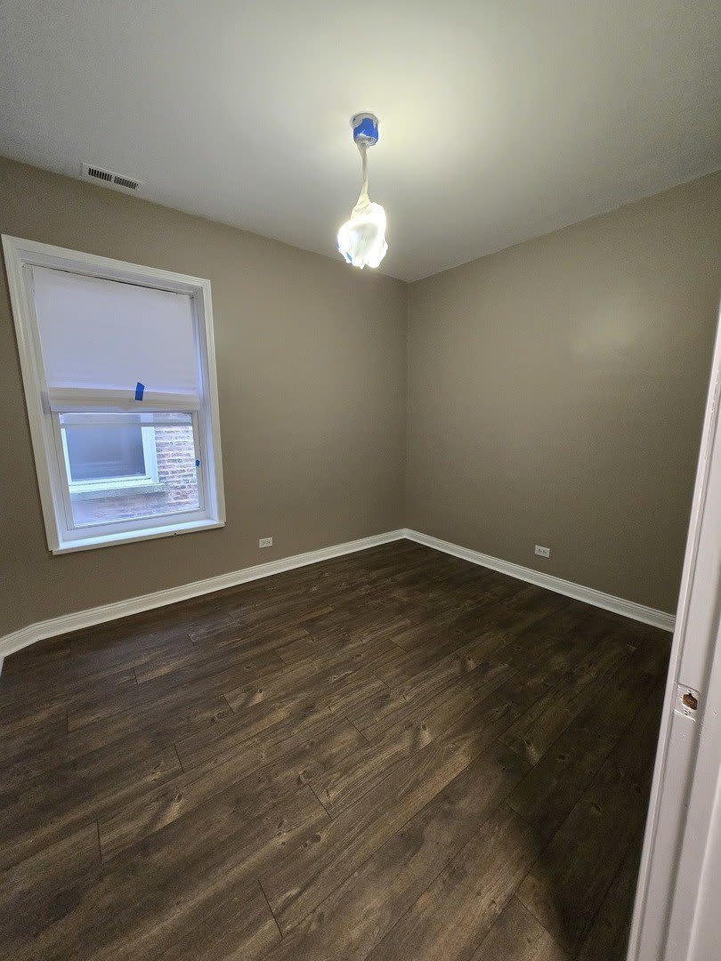 4749 S Prairie Avenue – photo 4