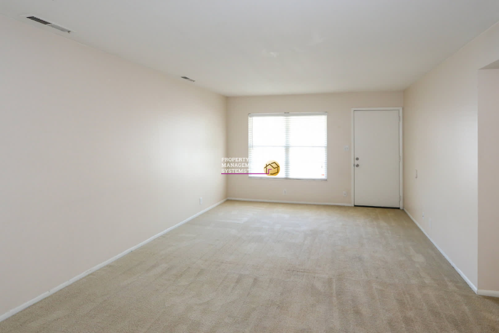 3 Bedroom Townhome in Millcreek – photo 3