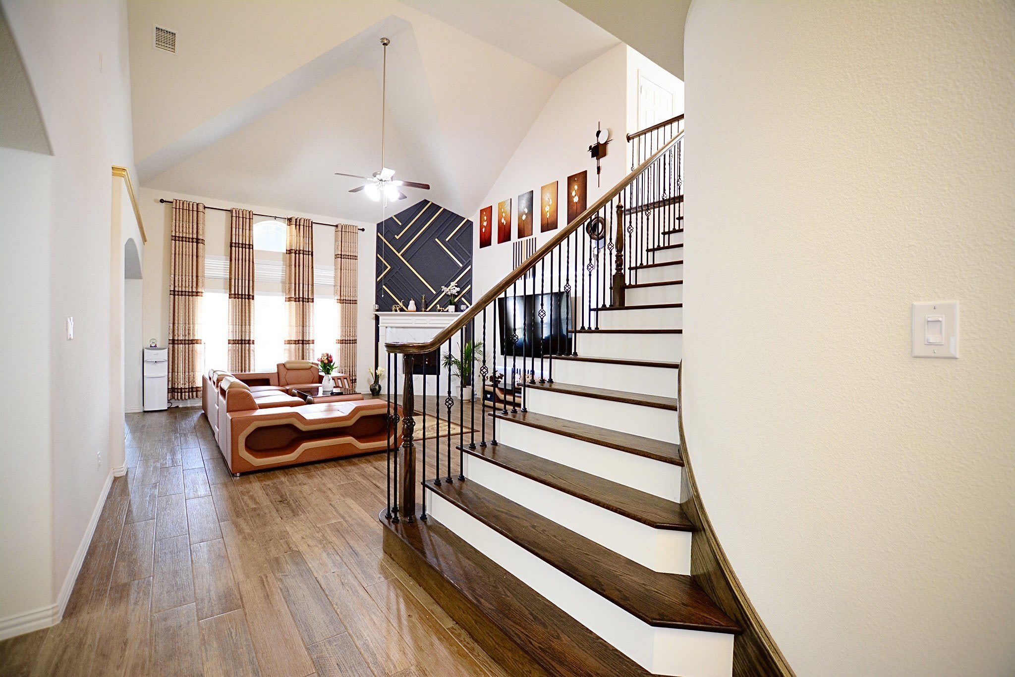 5920 Humber Lane – photo 2
