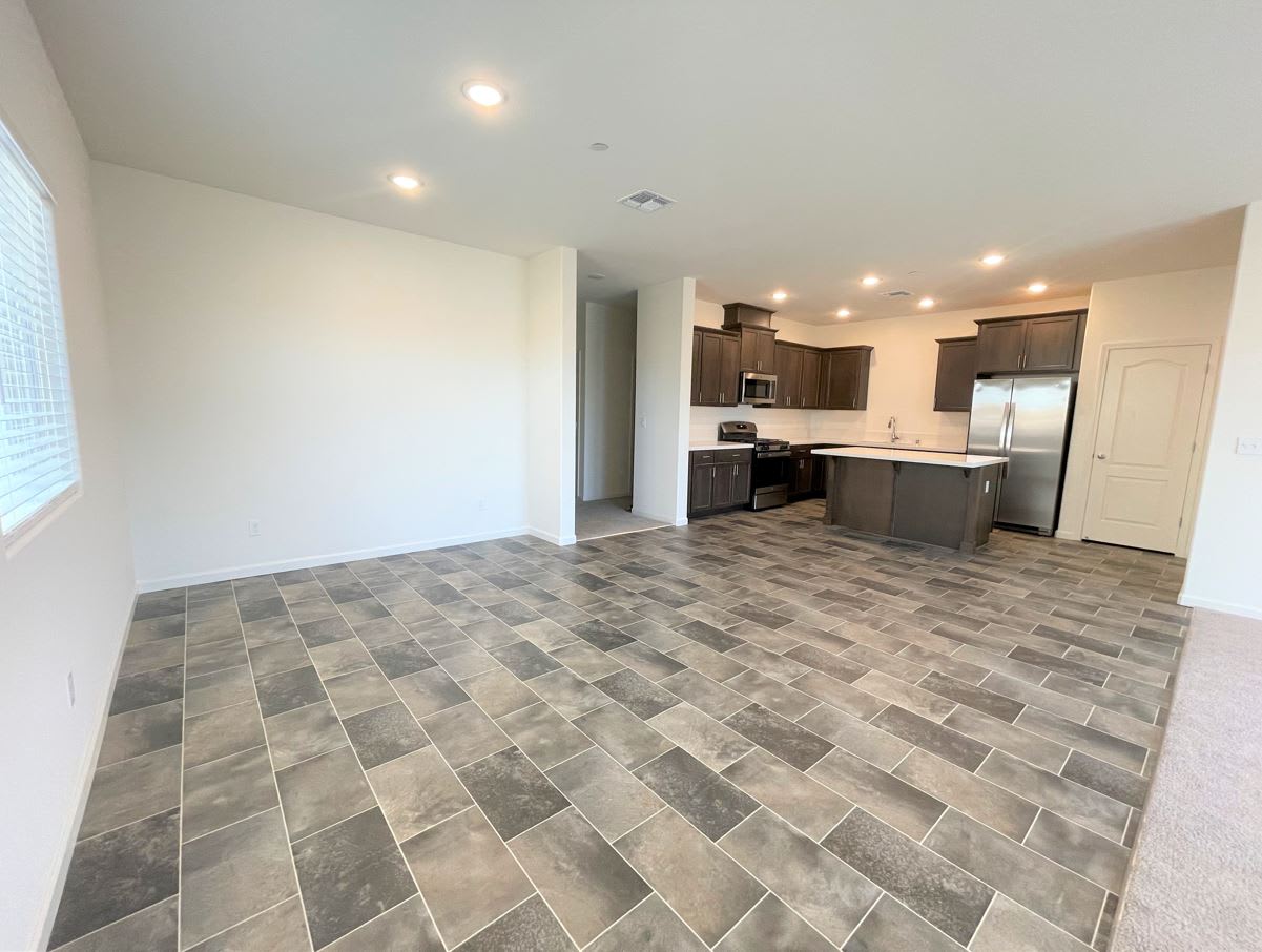 4211 Candle Ct – photo 4
