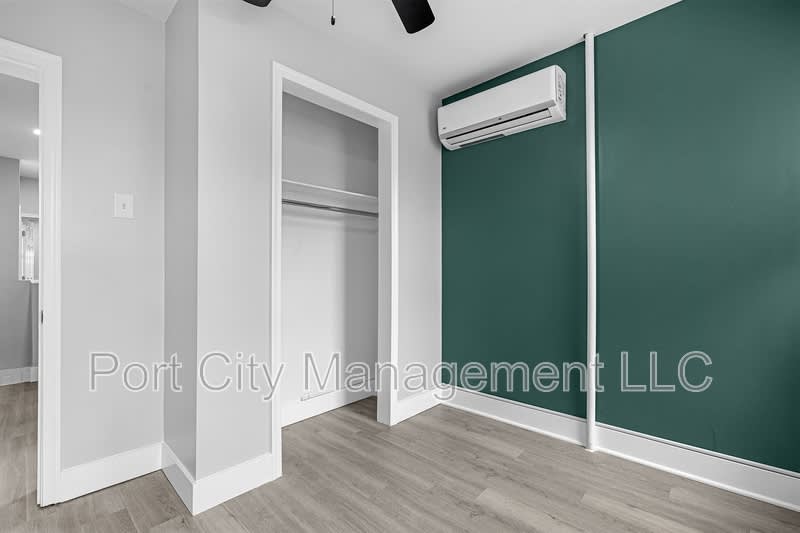 1806 Aiken Street – photo 5
