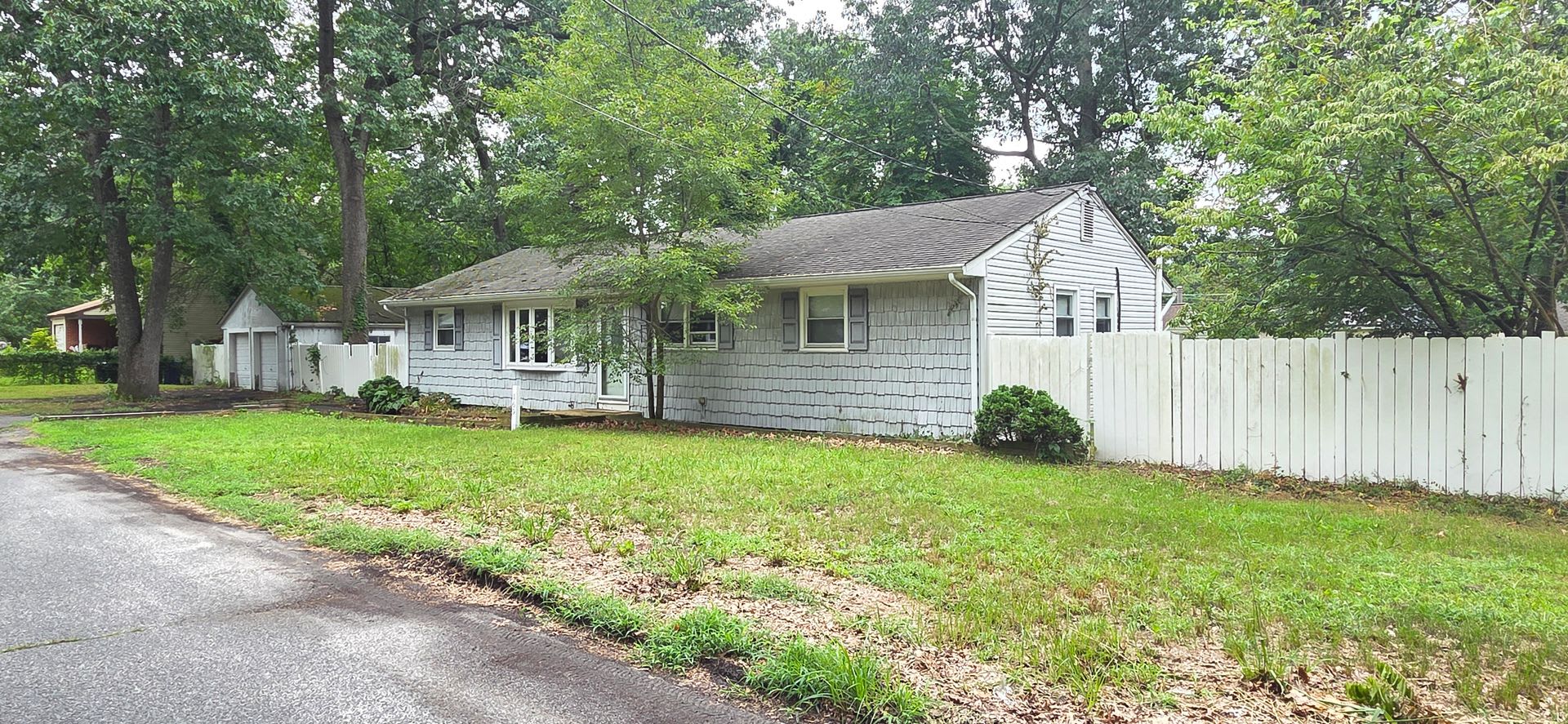 Your Dream Rental Awaits At 169 Daniels Ave Browns Mills Nj 08015 – photo 3