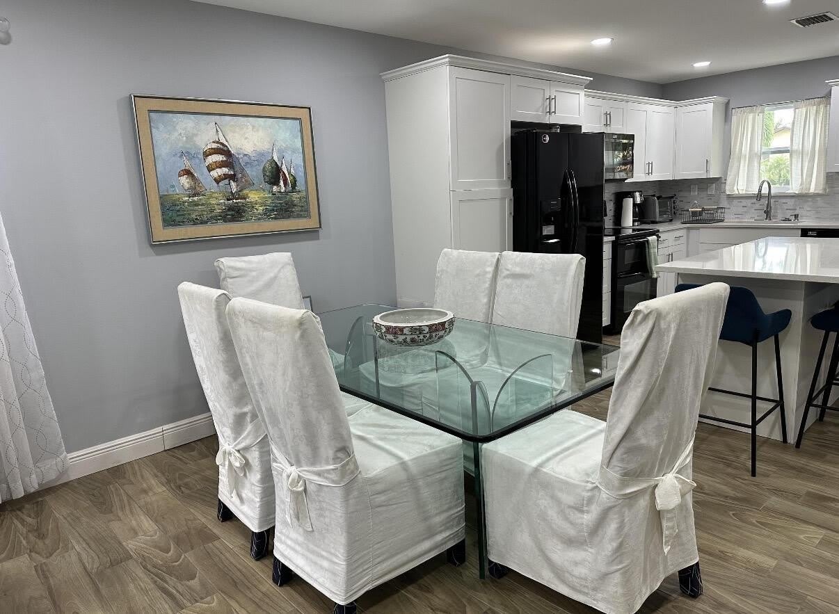 1392 Riverside Circle – photo 5