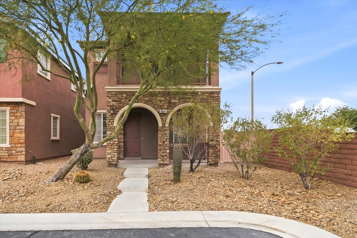 8604 Splendid Leaf Court – photo 1