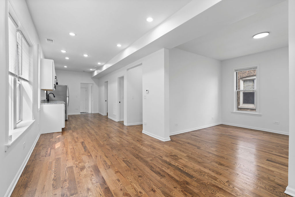 9238 S Dauphin Ave – photo 3
