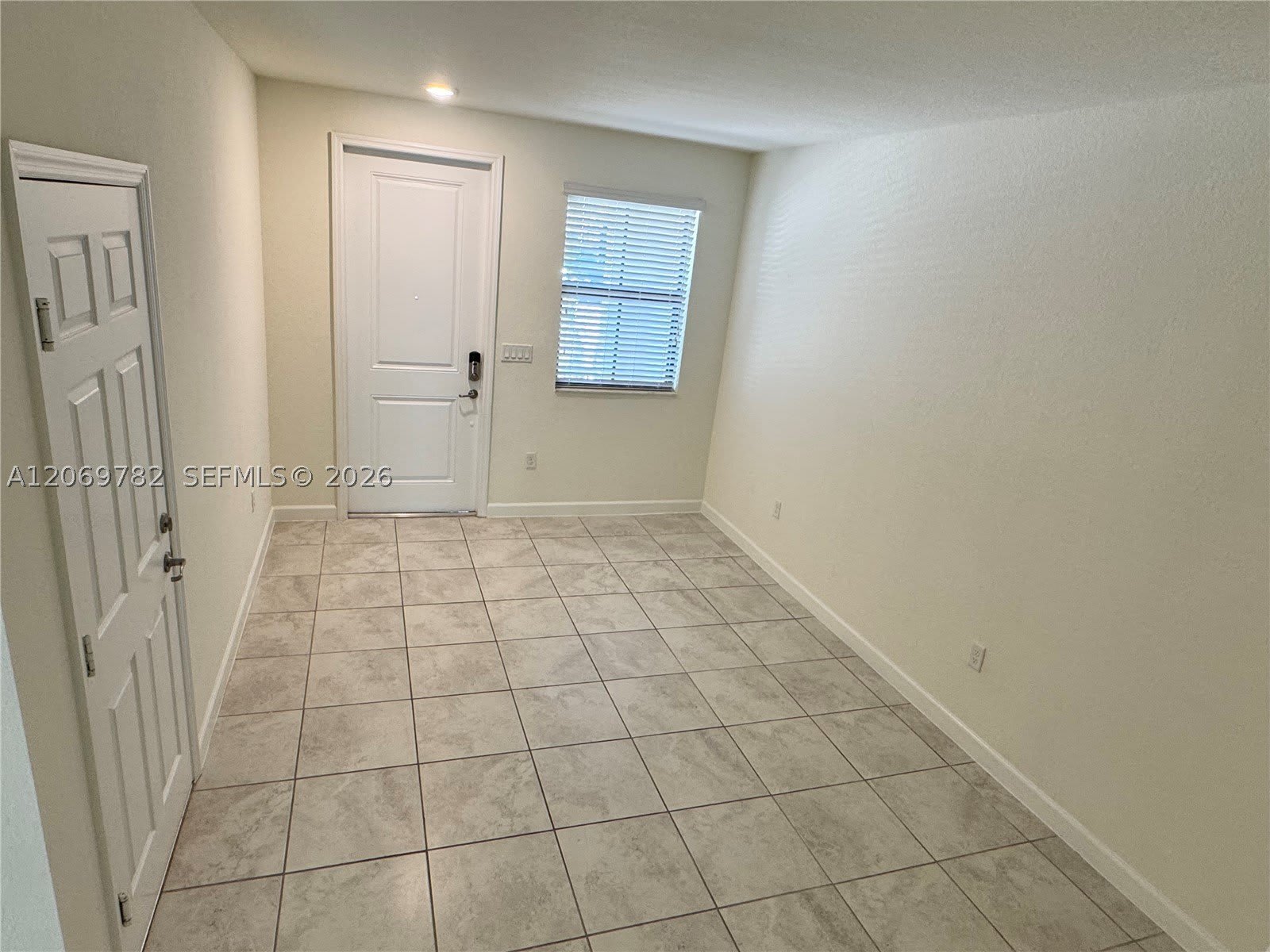 11424 SW 252nd St – photo 4