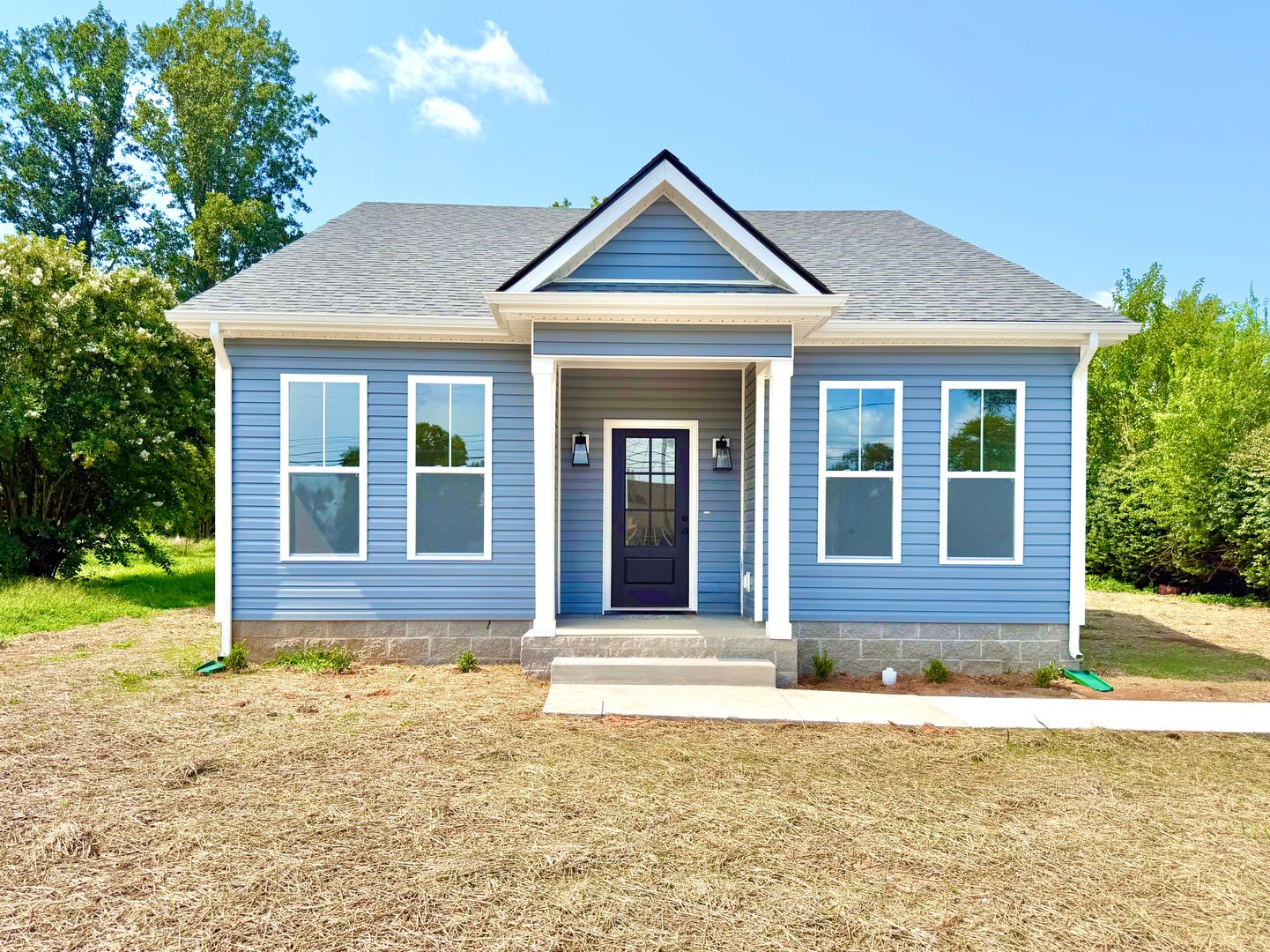 489 S Main St – photo 1