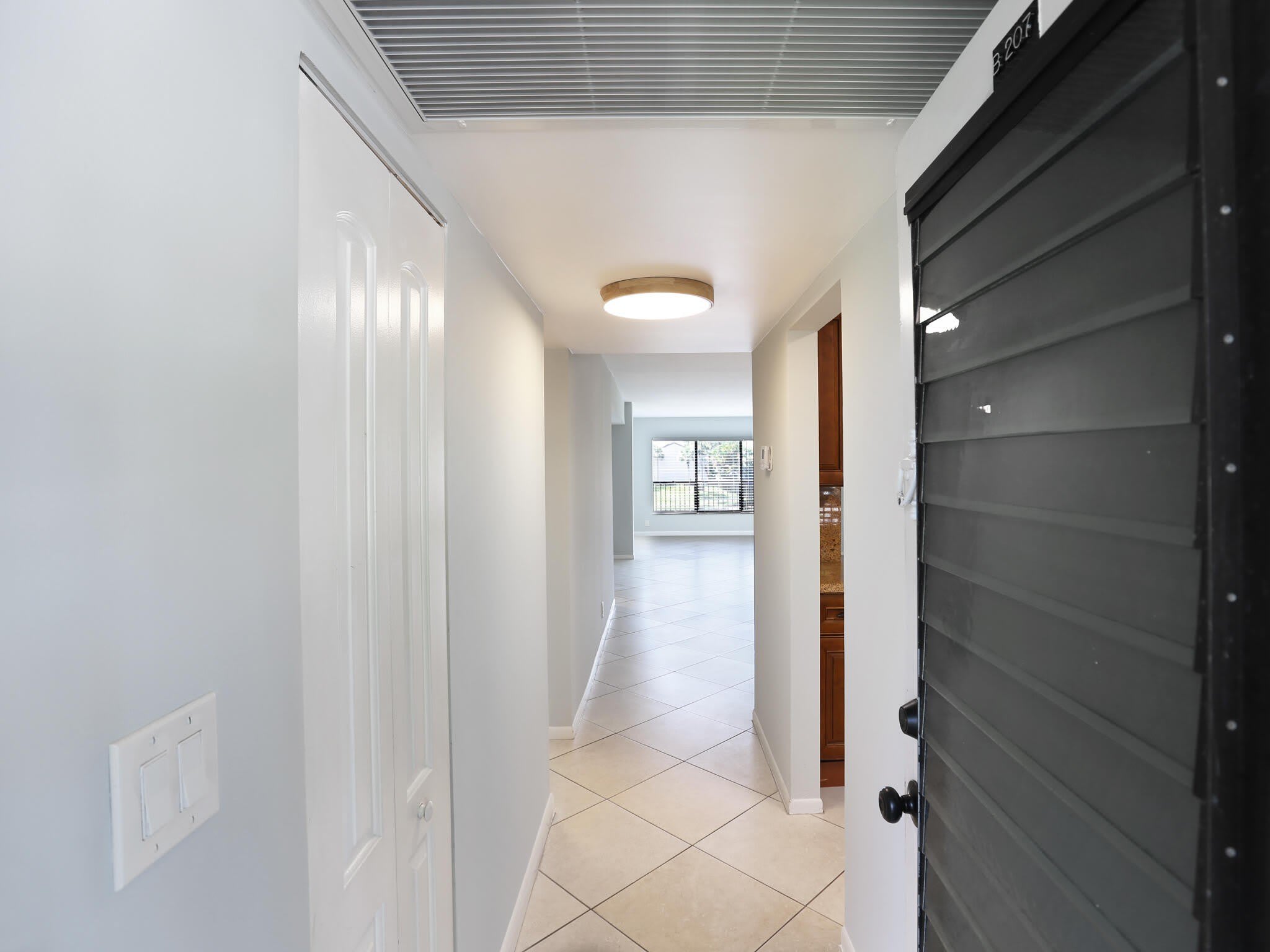 3000 NW 42ND Avenue – photo 4