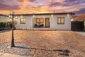4328 SW 9th Ter – photo 2