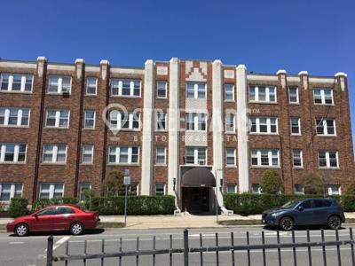 2045 Commonwealth Ave. – photo 2