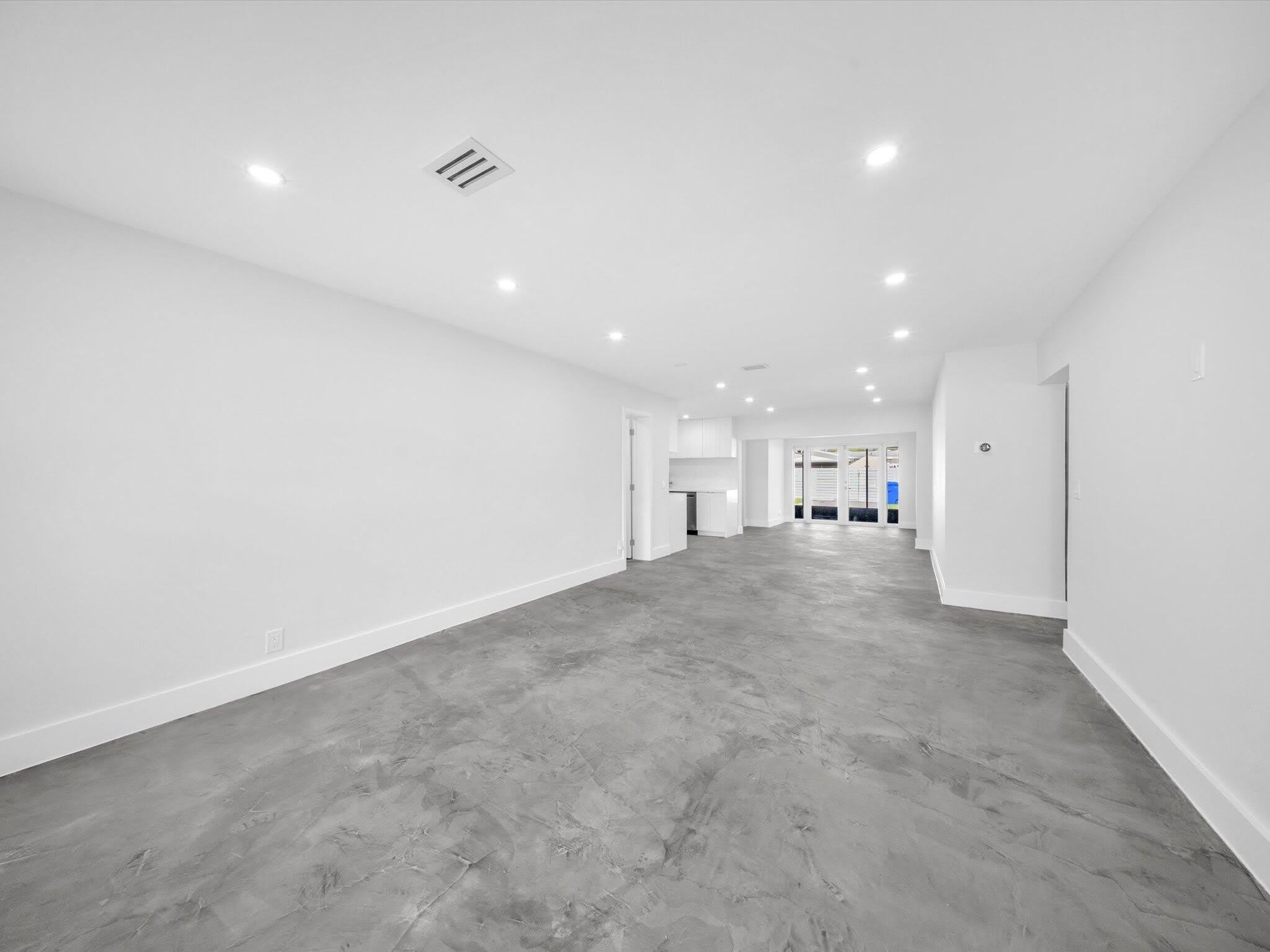 1721 N 16th Court – photo 5