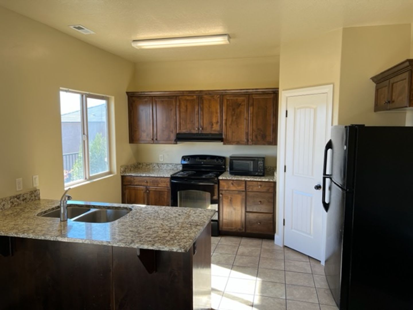 MILLCREEK SPRINGS TOWNHOME – photo 3