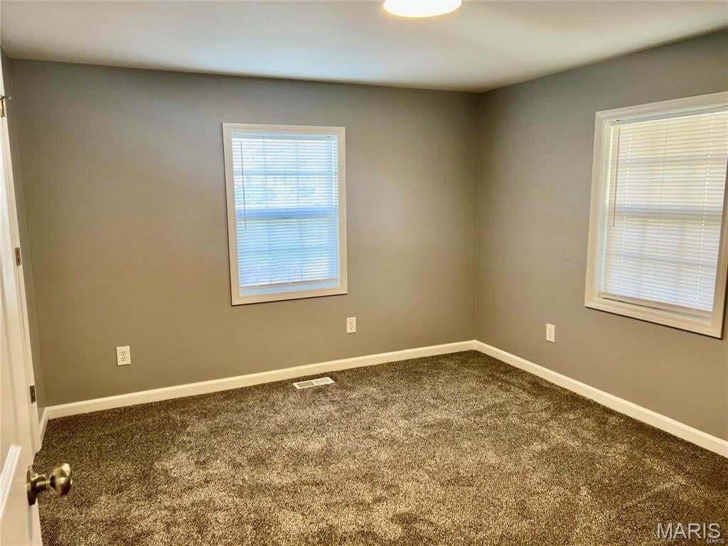 2951 Hillcrest Avenue – photo 5