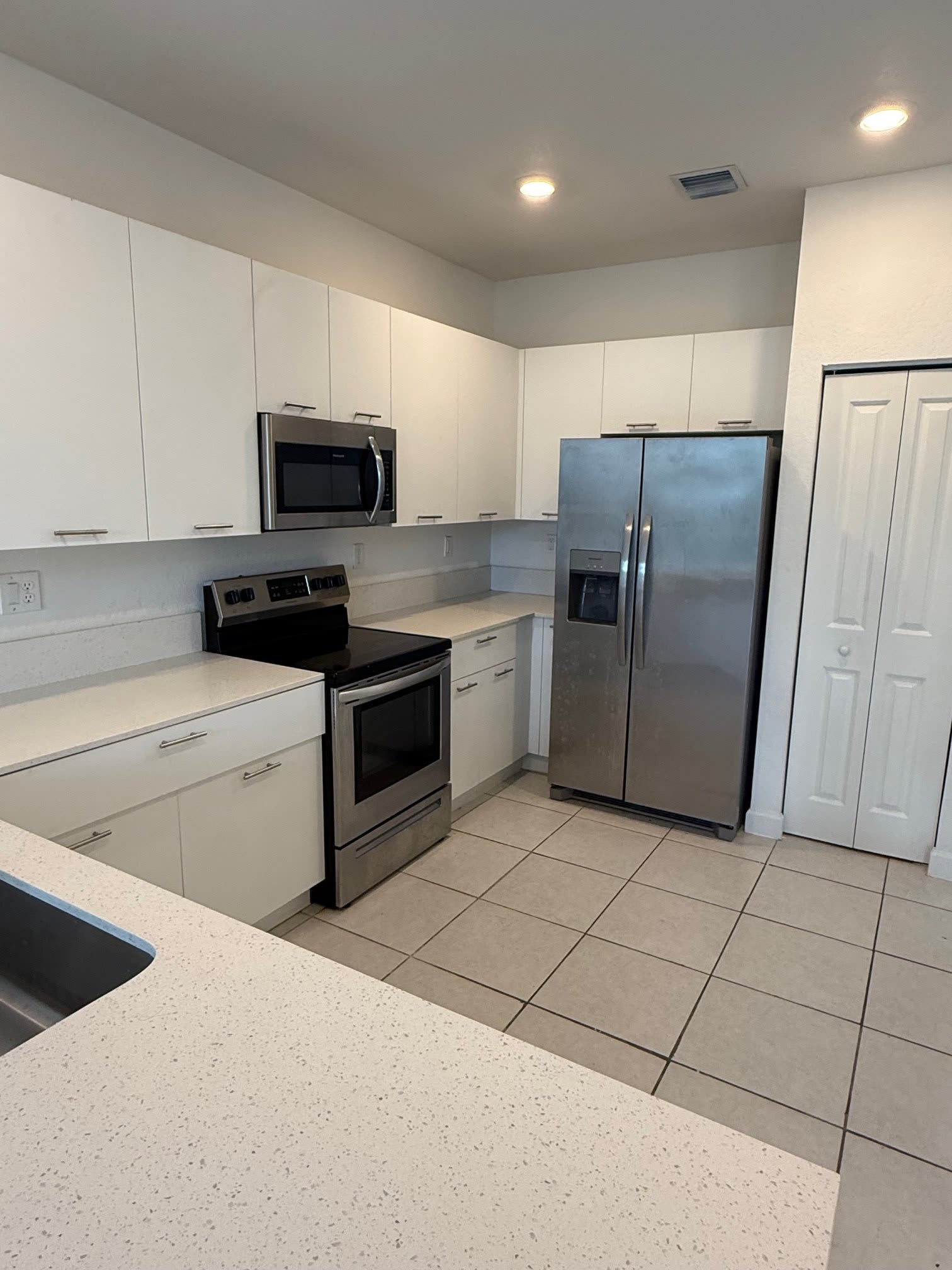 12909 Nw 23rd Pl – photo 2