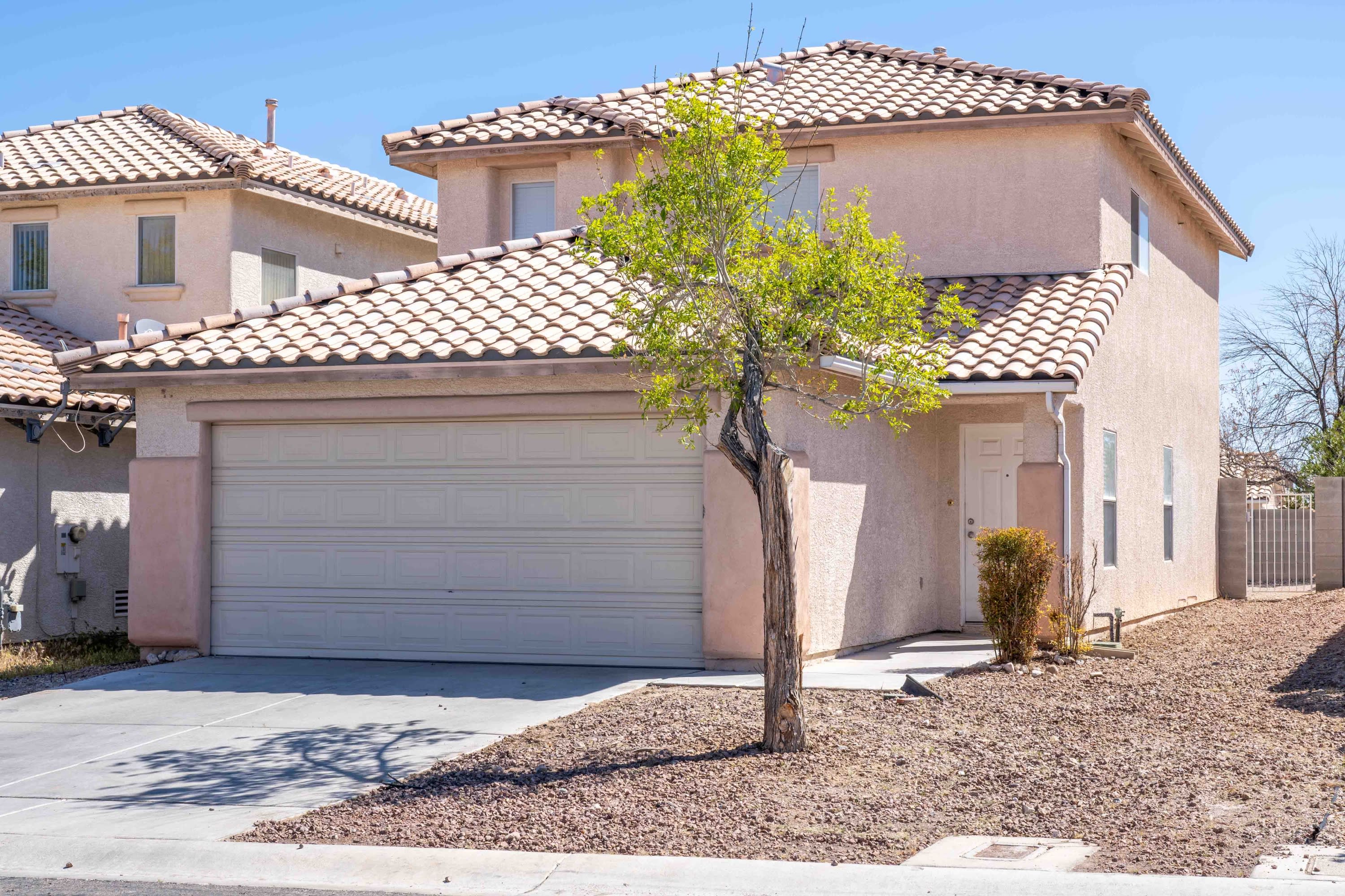 5558 Rollins Street – photo 2