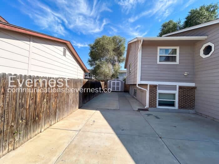 4260 Dye Street – photo 3