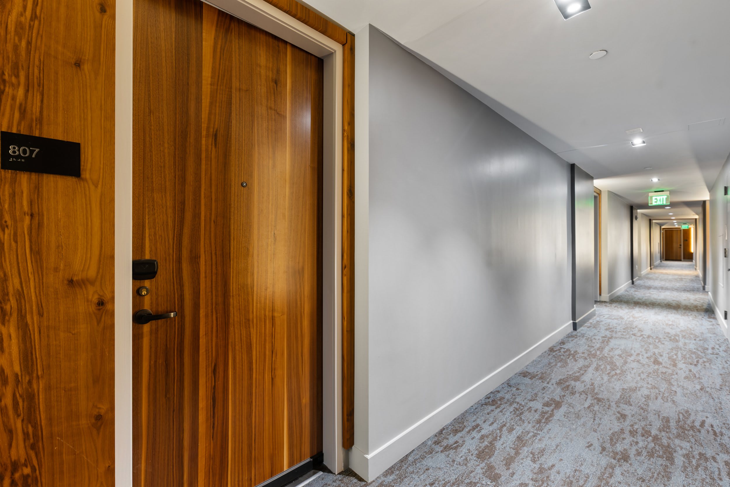 1300 4Th St Se – photo 4