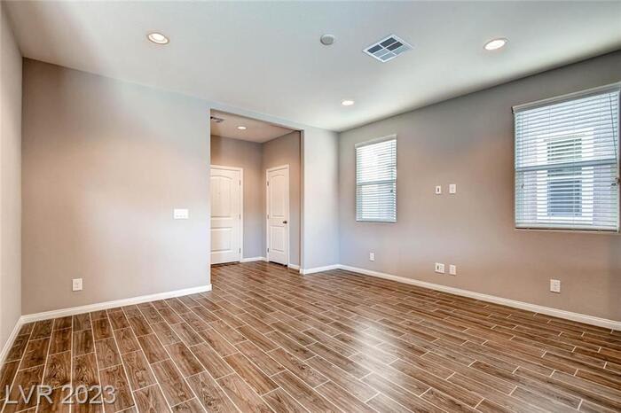 8620 Tara Hill Avenue – photo 5