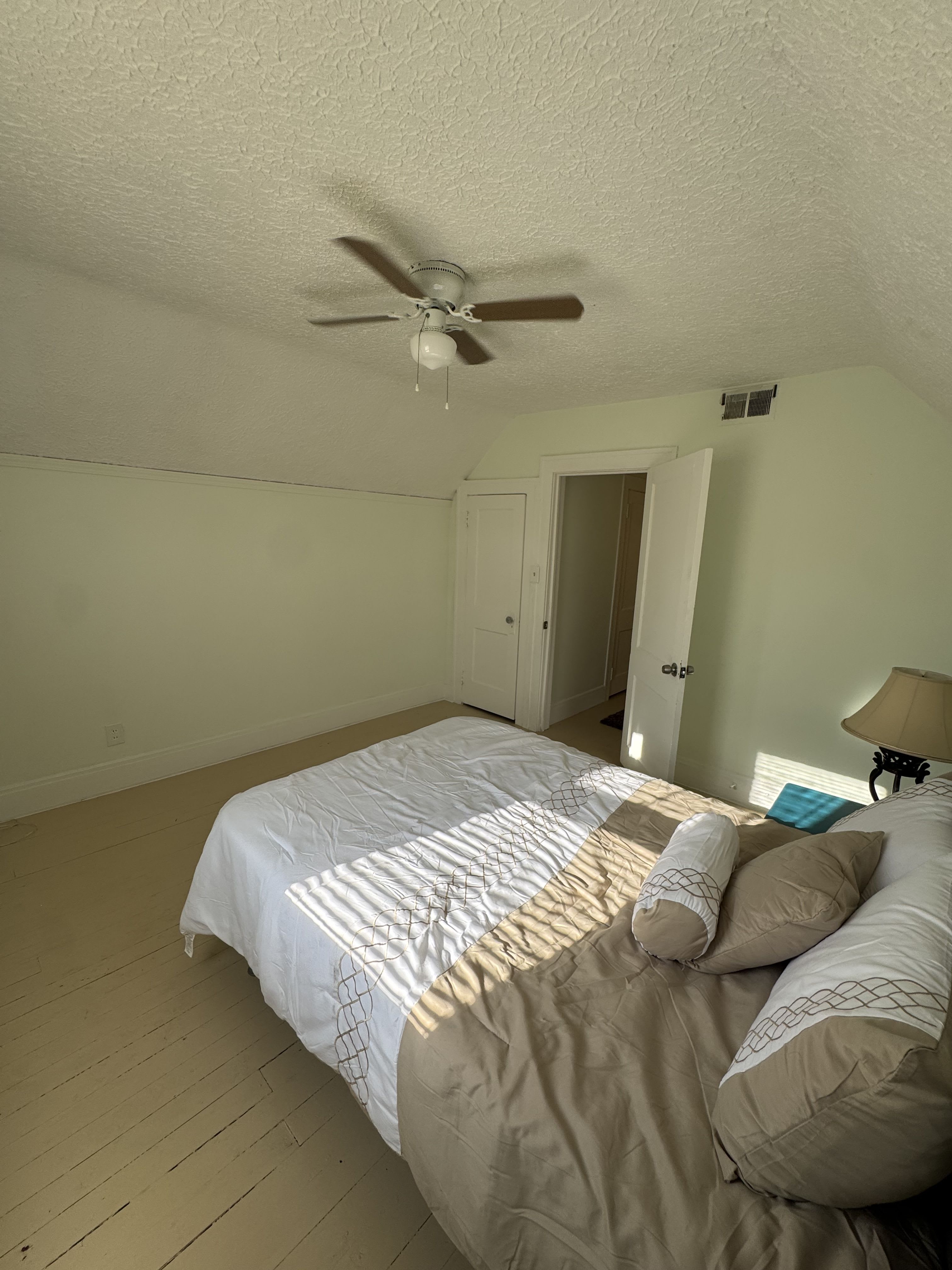 1534 Eddington Road – photo 2