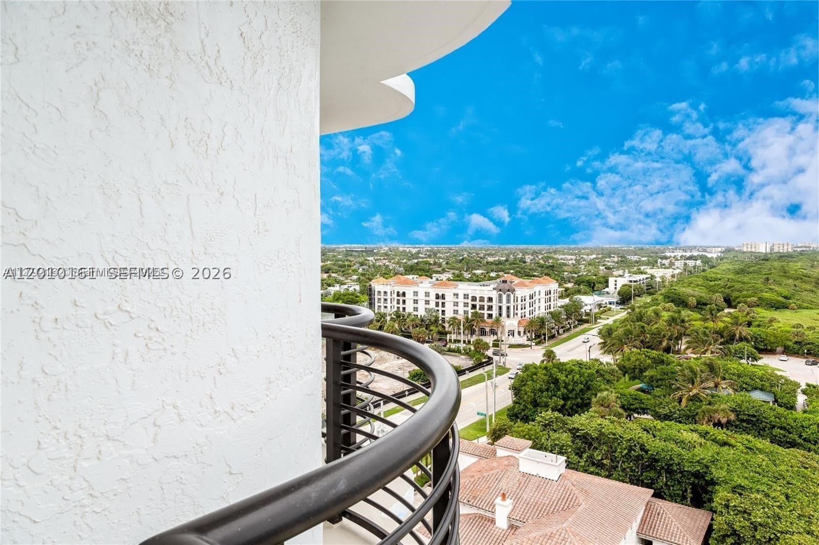 250 S Ocean Blvd – photo 2