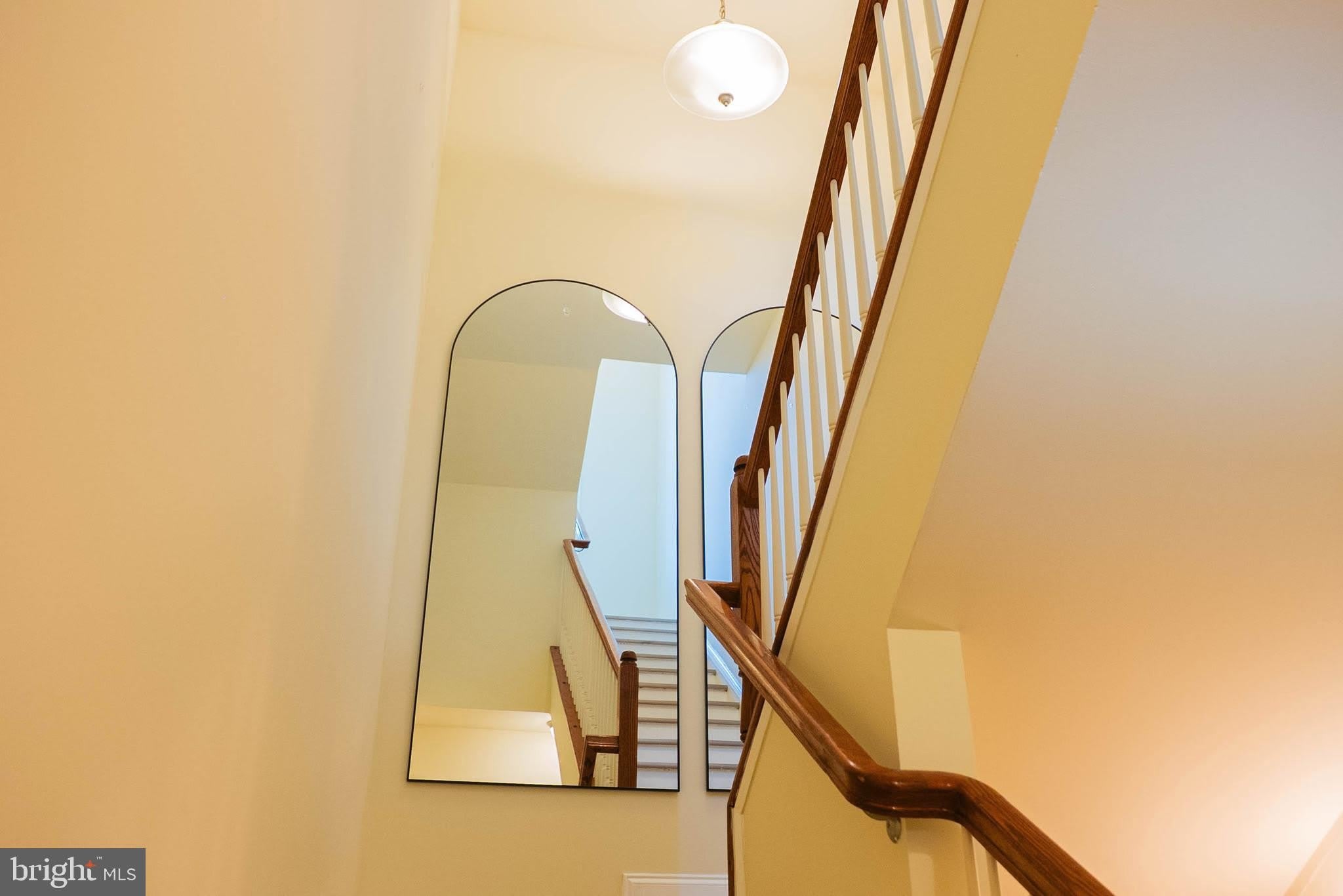 15213 LANCASHIRE Drive – photo 4