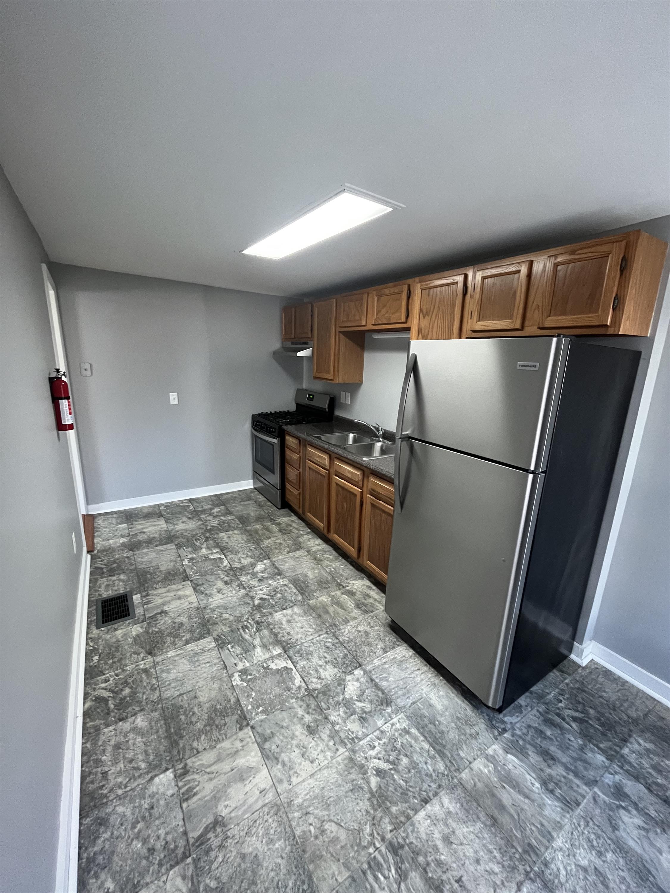 90 Clinton Avenue – photo 2