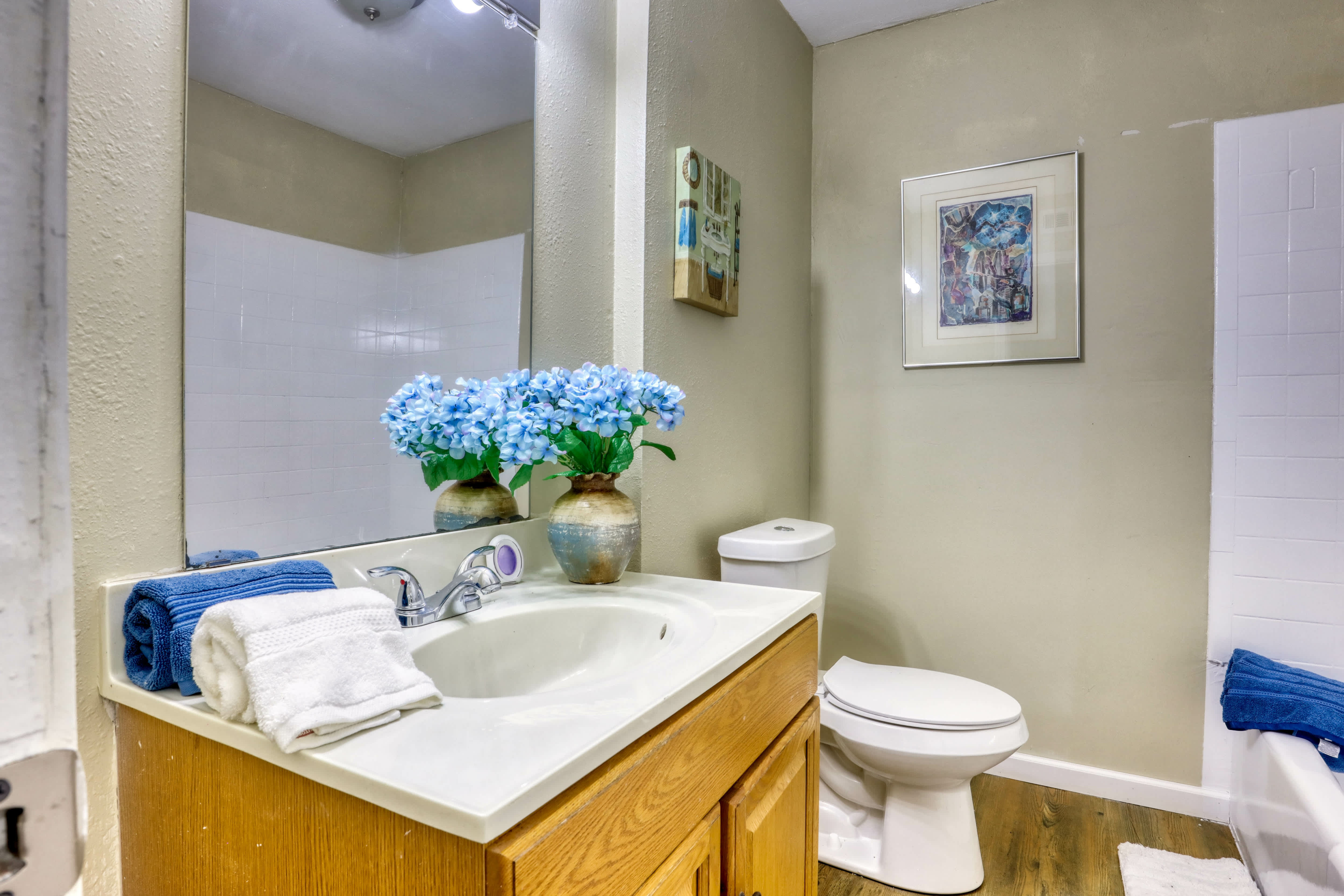 Gateway Grove Apartments – photo 2