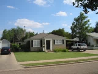 2411 30Th St – photo 1