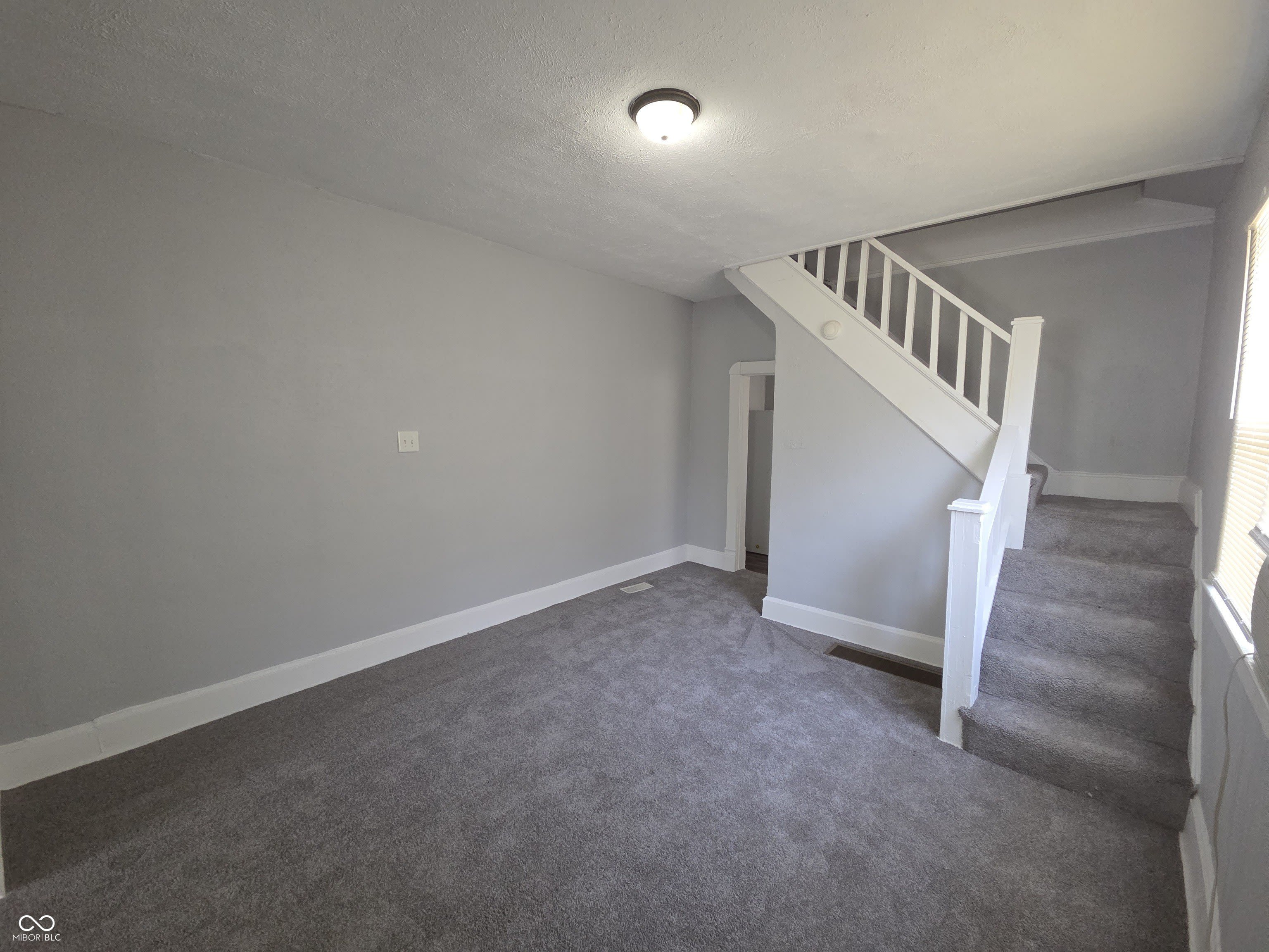 516 W 28th Street – photo 5