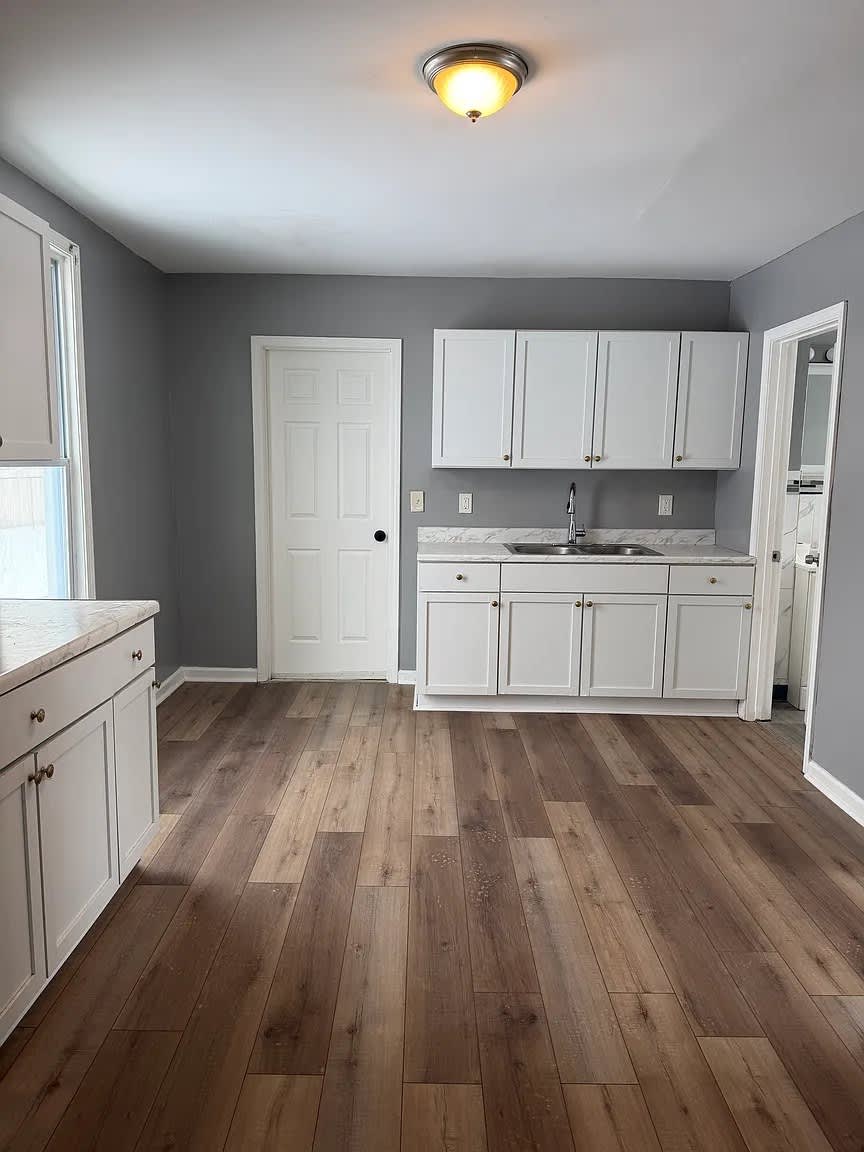 1307 Calumet Avenue – photo 2