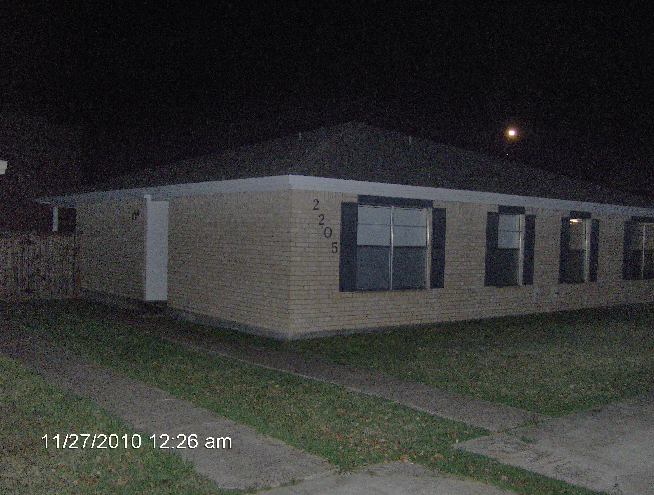 2205 Crest St – photo 2