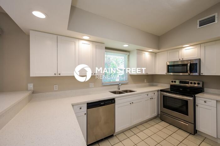 4715 4Th Street West – photo 5
