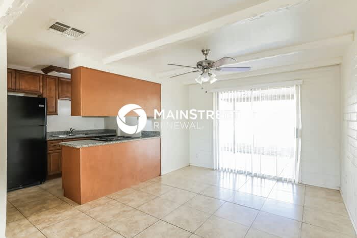 7132 West Glenrosa Avenue – photo 4