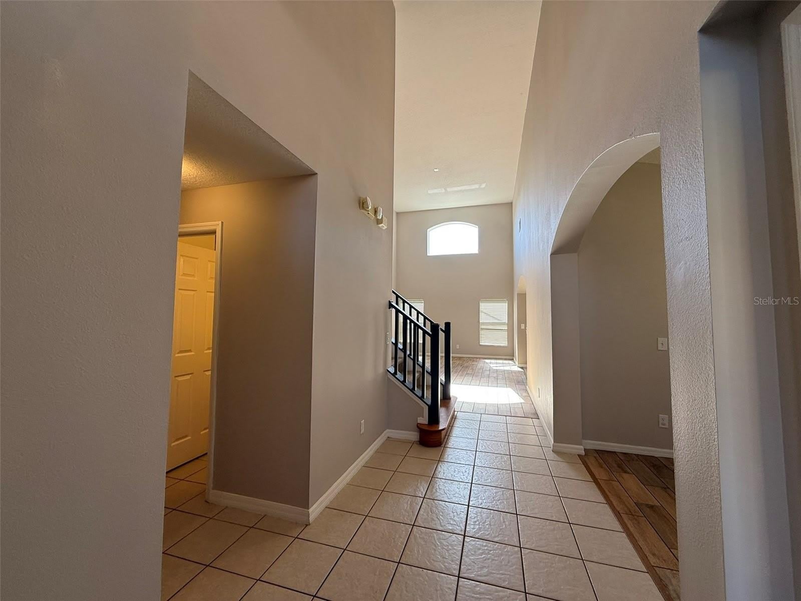 1153 SOLANA Circle – photo 4