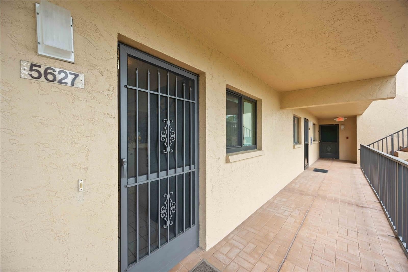 5627 ASHTON Way – photo 2