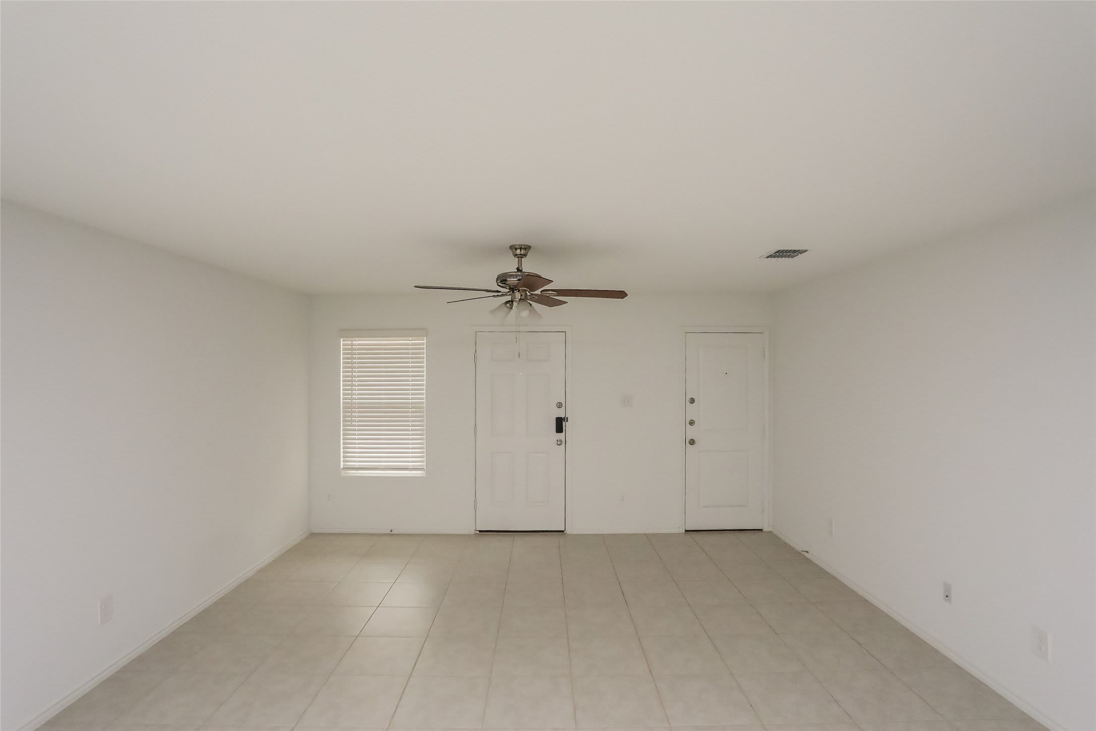 2294 Great Belt Boulevard – photo 2