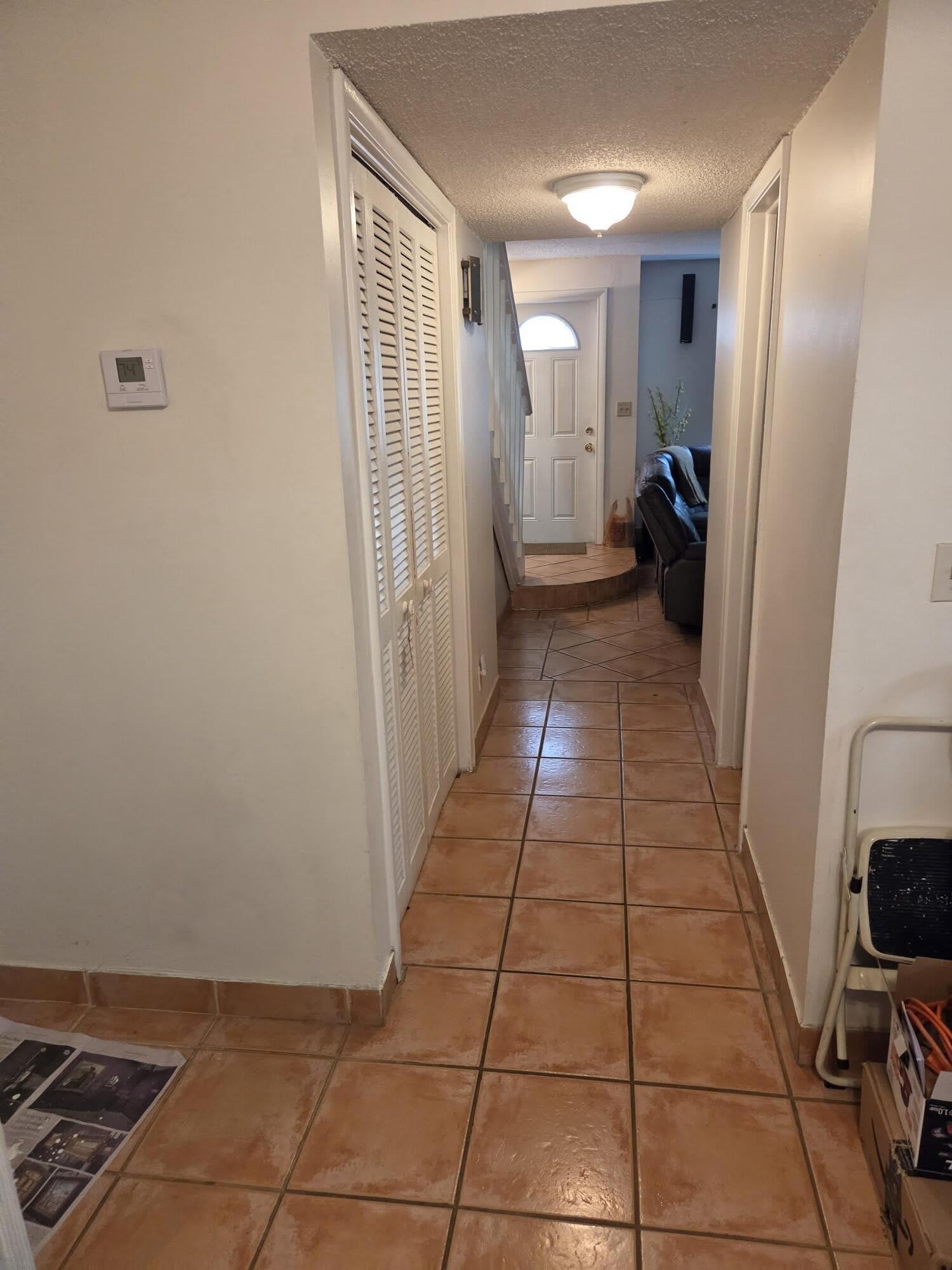 3062 Riverside Drive – photo 1