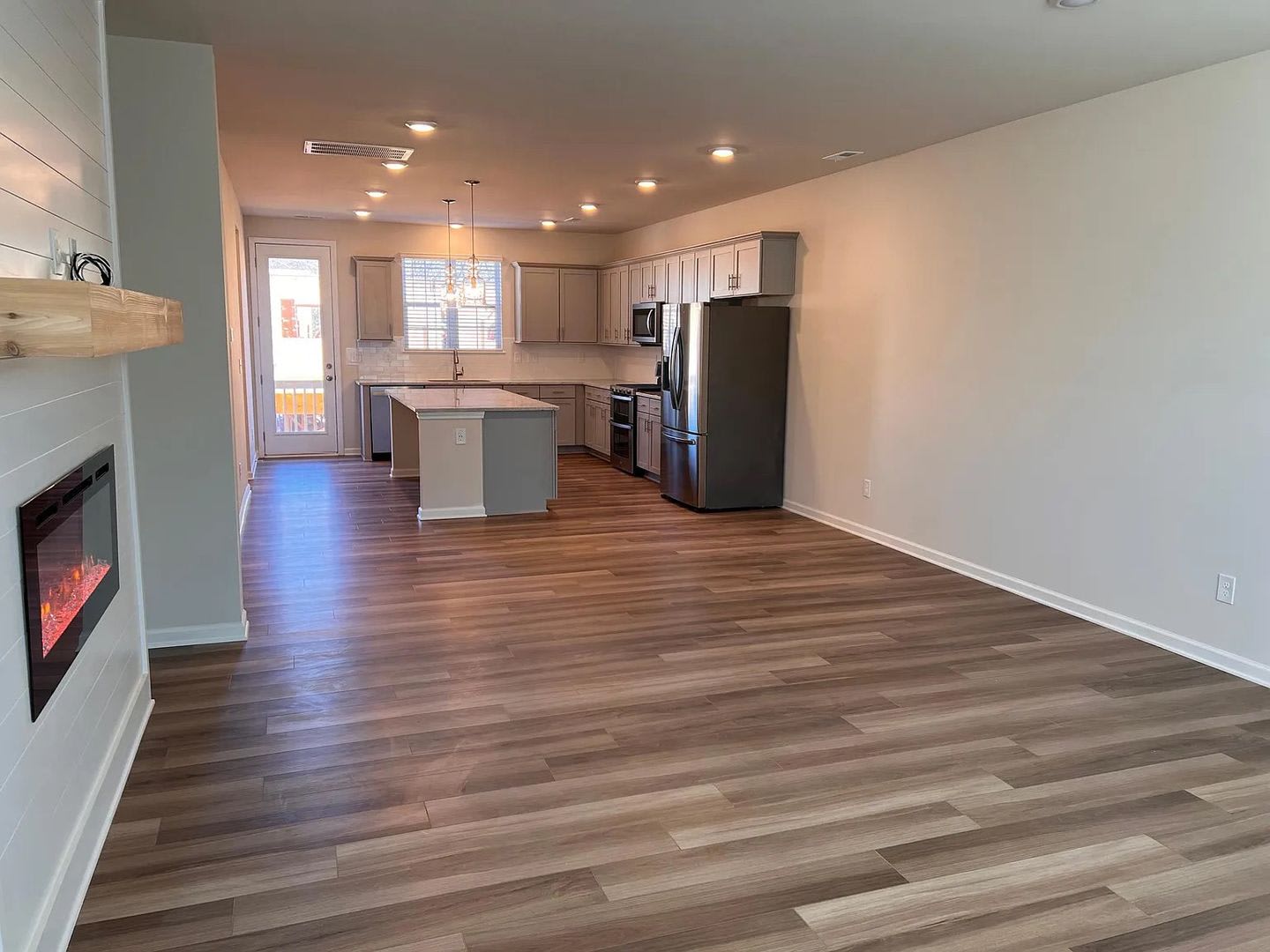 Room in 4 Bedroom Townhome at Lawyers Rd – photo 1