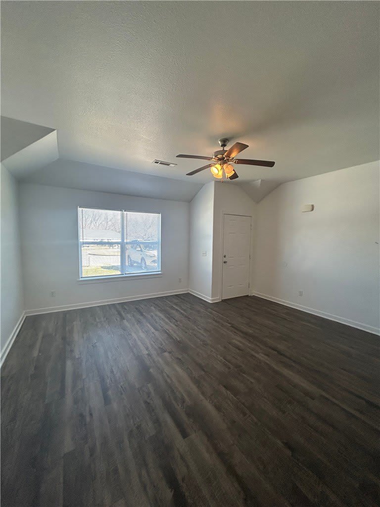 644 Hidden Springs Drive – photo 3