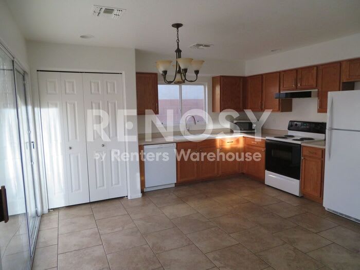 17606 North 17th Place – photo 2