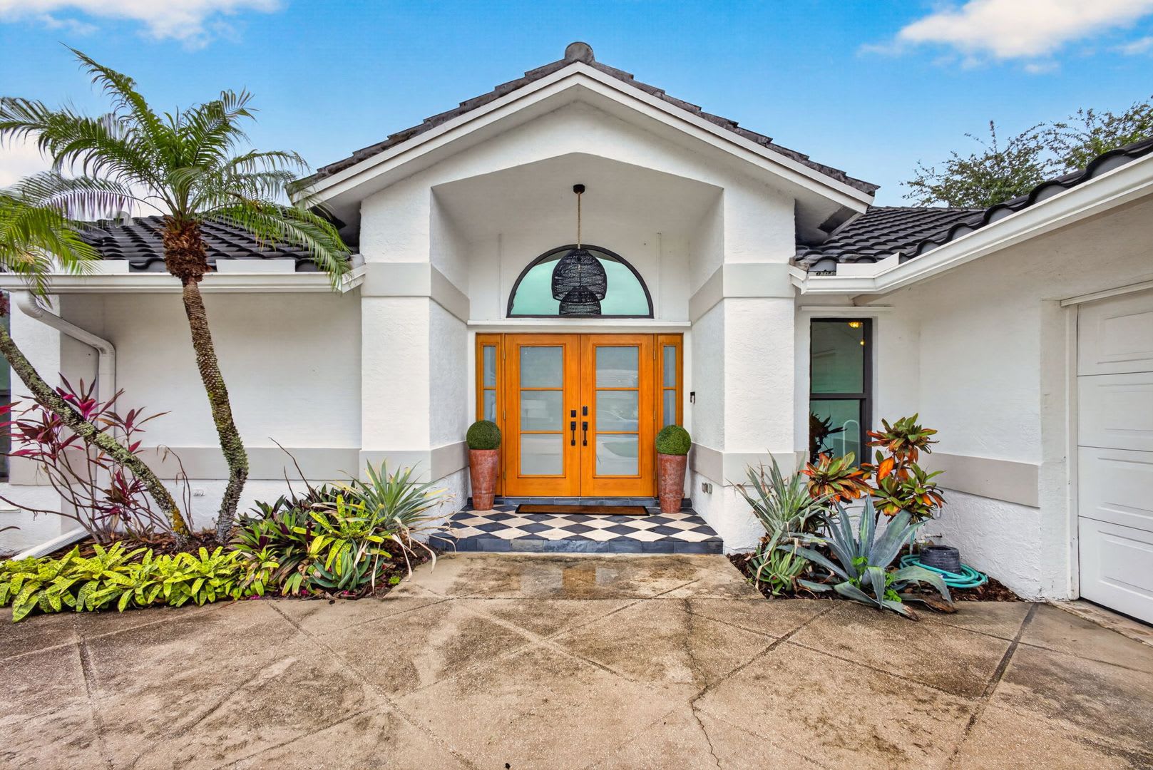Frenchman’s Landing gated community Resort-Style Living: Pool Home – photo 5