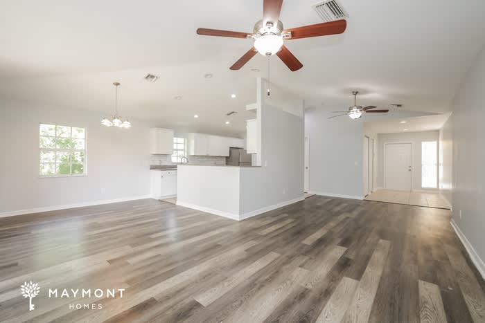 2812 4th Street Southwest – photo 4