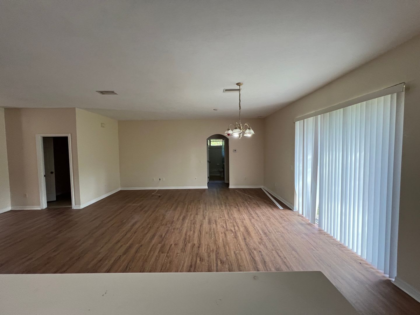 Available 9/15/26 -- $1,650 ** 3 Bed / 2 Bath * Single Family Home – photo 5
