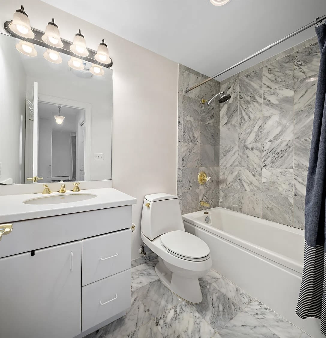 206 Shearwater Ct W Apt 61 – photo 4